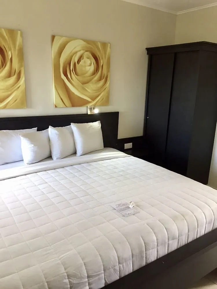 Curacao Airport Hotel Willemstad 3*,