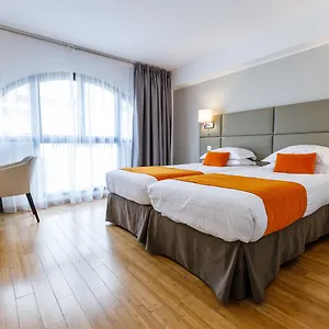 **** Hotel Riviera França